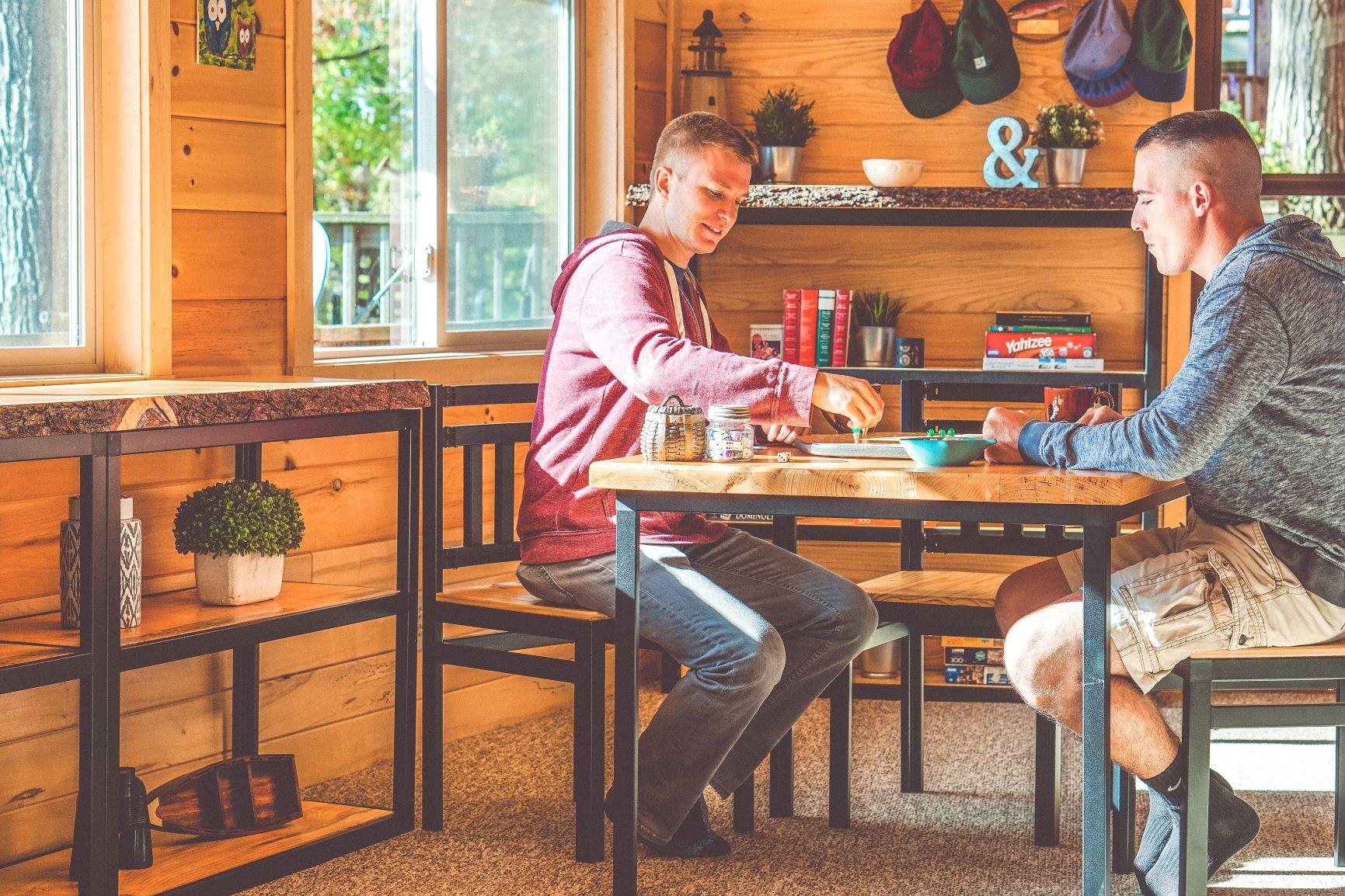 Aluminum Frame Table 3