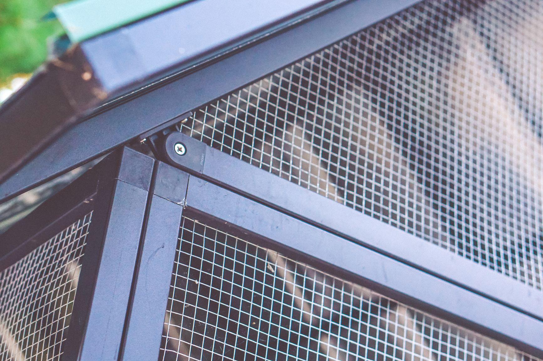 Chicken coop - Aluminum frame structure 2